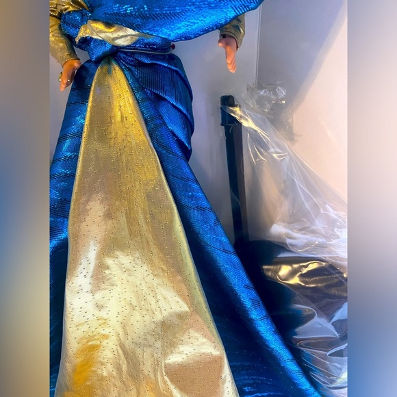 Benefit Ball Barbie collectable new never opened or out of box. - Picture 7 of 11